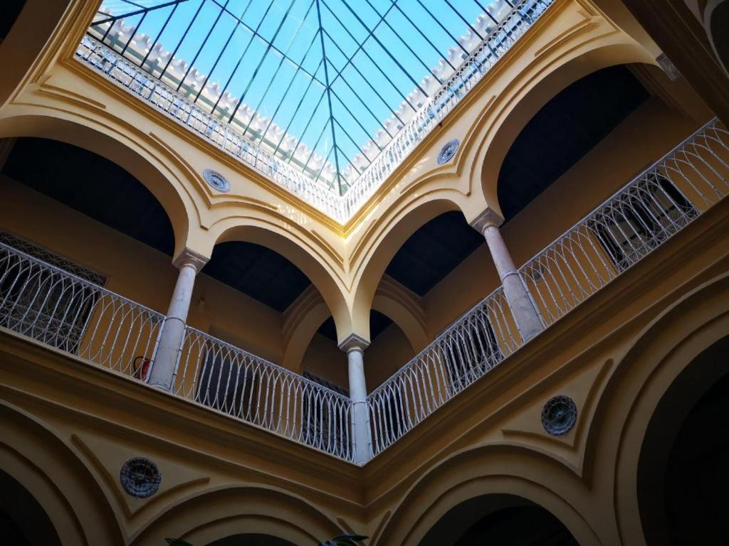 Conteros Sevilla Urban Kültér fotó